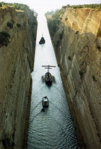 Olympias in the Corinth Canal, August 1992. Photo: Rosie Randolph.